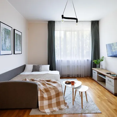 One Bedroom Sunny Tallinn Street With Parking *