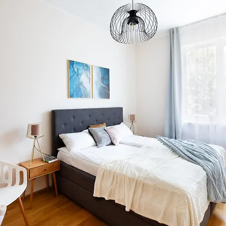 Apartment One Bedroom Sunny Tallinn Street With Parking *