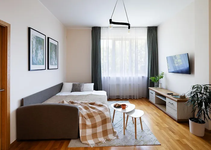 One Bedroom Sunny Tallinn Street With Parking *