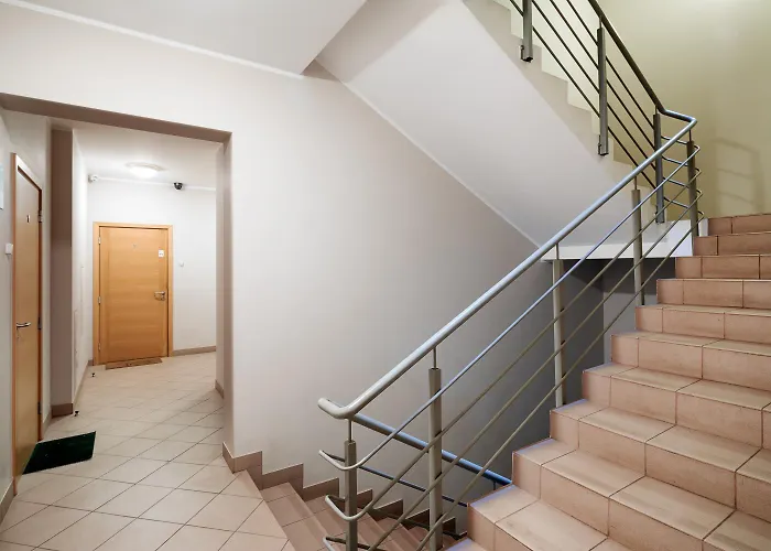 One Bedroom Sunny Tallinn Street With Parking Dzīvoklis